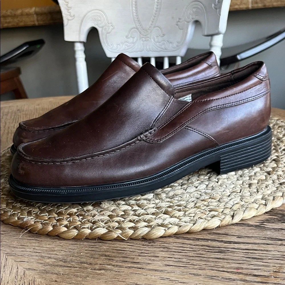 Rockport Classic Brown Leather Men's Loafers size 7M